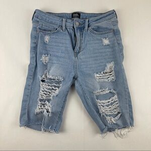 Simple Society Jean Shorts Womens Size 7/28 Distressed Blue Denim